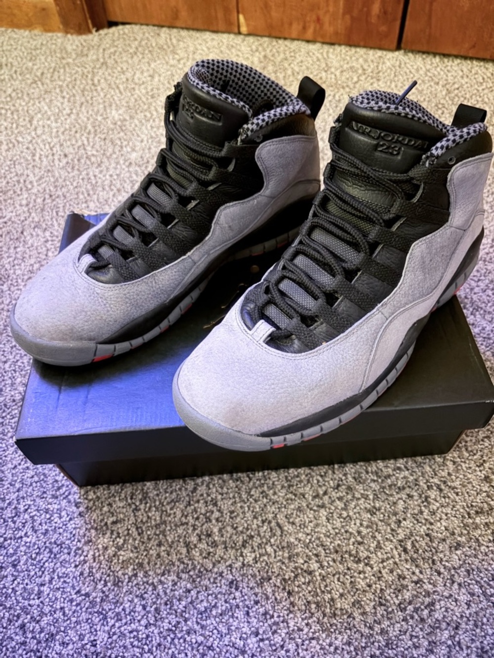 Air Jordan 10 Retro Men's Grey and Black Size 10